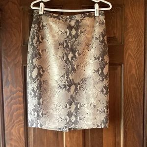 The Limited. Size 8 stretchy and sexy skirt